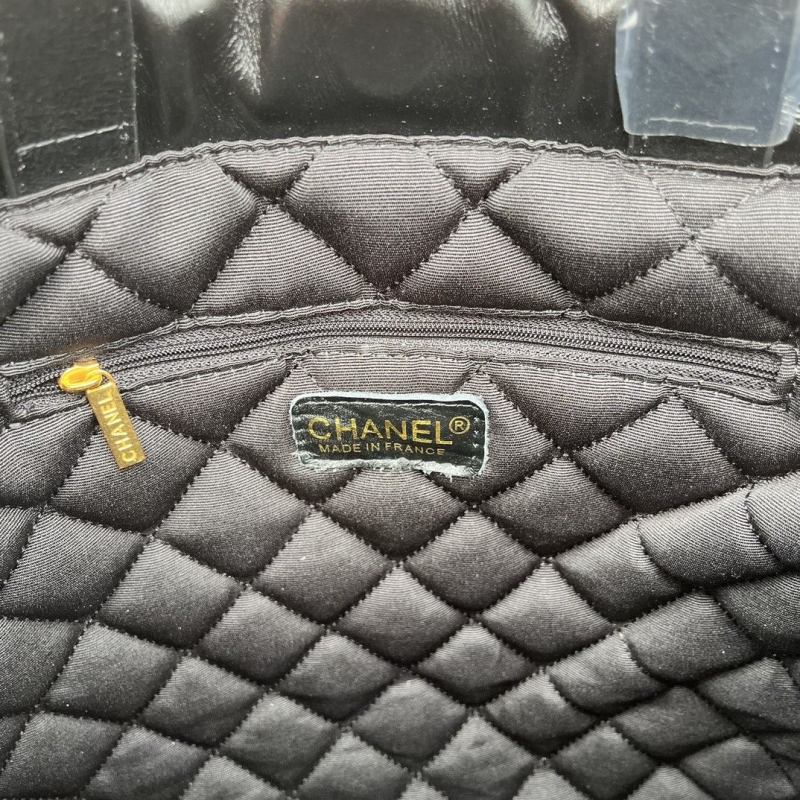 Chanel Hobo 22 Bags